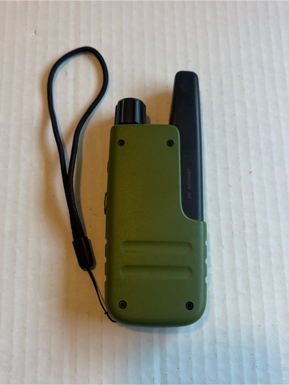 Green Dog Training Remote and Adjustable Collar - Picture 3 of 12